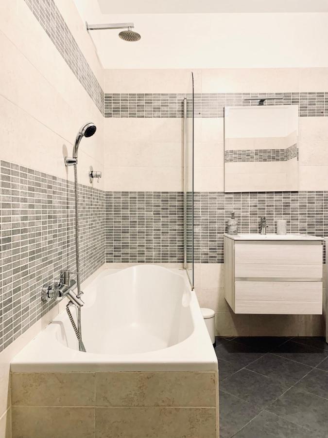 St. Peter'S Stone Apartment Рим Екстериор снимка